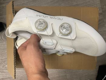 Used Pearl Izumi Pro Road V5 bike — image 3 of 4