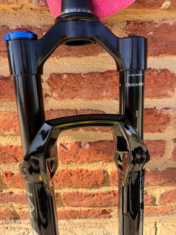 Used RockShox SID SL Ultimate BRAIN 100mm 44mm Offset 2026 bike — image 6 of 11