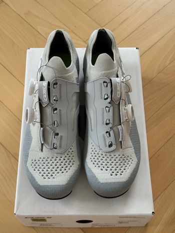 Used Q36.5 Dottore Clima Road Shoes Ice Grey size 42 2026 bike — image 5 of 10