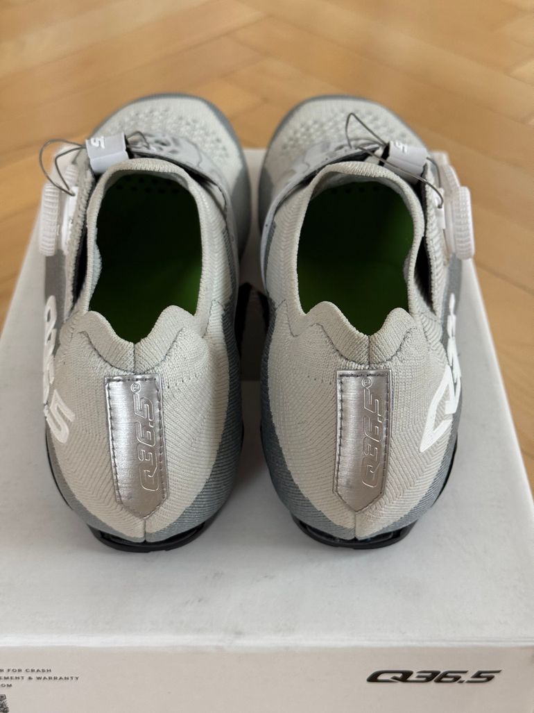 Used Q36.5 Dottore Clima Road Shoes Ice Grey size 42 2026 bike — image 6 of 10
