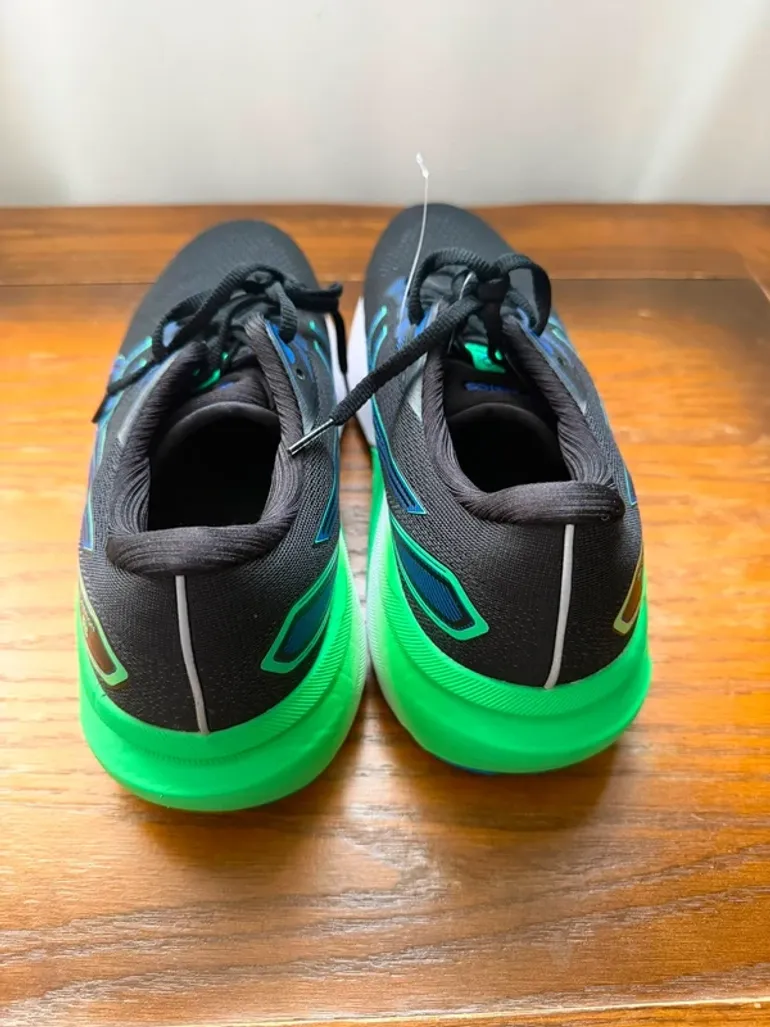 Used Asics Baskets bike — image 3 of 4