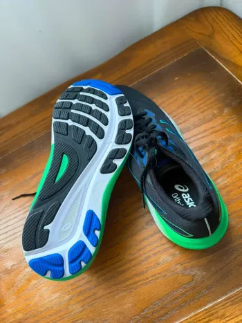 Used Asics Baskets bike — image 2 of 4
