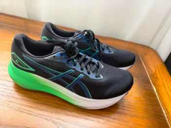 Used Asics Baskets bike