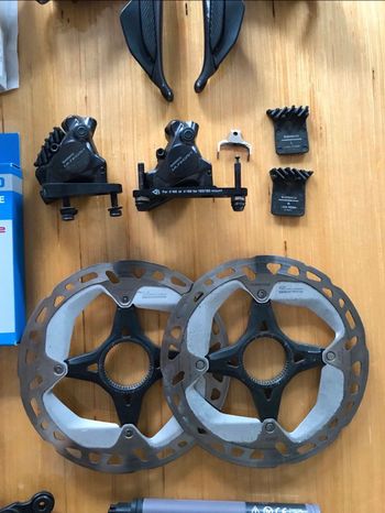 Used Shimano Ultegra Di2 R8100 2x12 Electronic Groupset 2025 bike — image 4 of 11