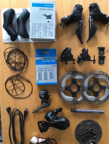 Used Shimano Ultegra Di2 R8100 2x12 Electronic Groupset 2025 bike — image 2 of 11