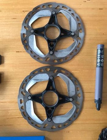 Used Shimano Ultegra Di2 R8100 2x12 Electronic Groupset 2025 bike — image 5 of 11
