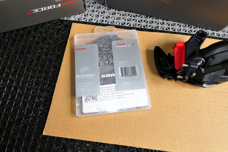 Used Sram Force eTap AXS XPLR Groupset bike — image 8 of 12