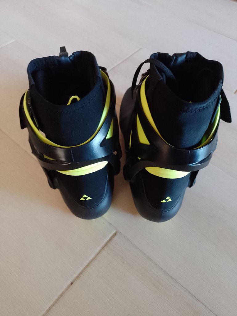 Used Fischer RC5 Skate Boot 2024 bike — image 4 of 5