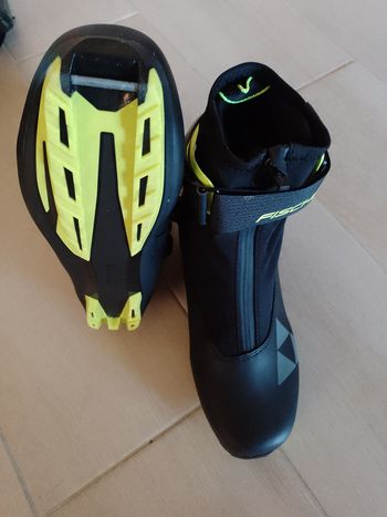 Used Fischer RC5 Skate Boot 2024 bike