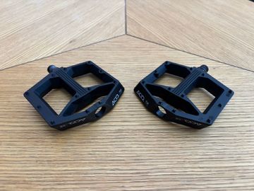 Used Cube ACID C2-CC Flat Pedals 2023 bike — image 2 of 5