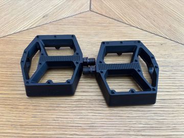 Used Cube ACID C2-CC Flat Pedals 2023 bike — image 3 of 5