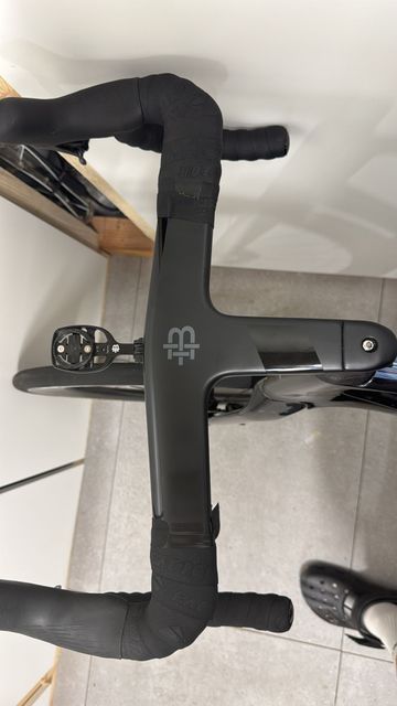Gebrauchtes Black Inc Aero Barstem 2025 bike — Bild 6 von 8