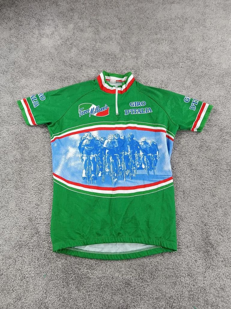 Gebrauchtes sans maillot velo homme taille xl -32 6701 cyclisme Italia giro terzio millennio bike — Bild 1 von 5