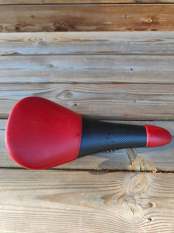 Used Tune Speedneedle Saddle bike