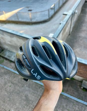 Used Las helmets Cobalto 2021 bike — image 2 of 6
