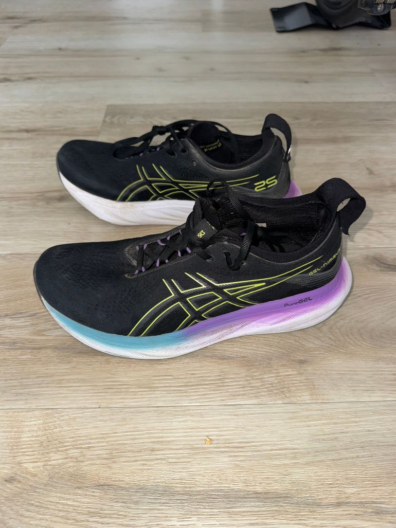 Used Asics Gel-Nimbus 25 2025 bike — image 8 of 8