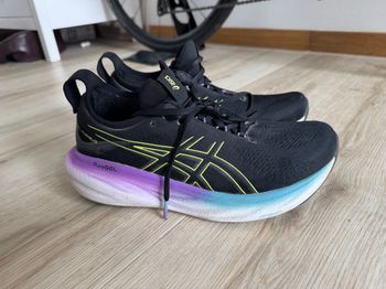 Used Asics Gel-Nimbus 25 2025 bike
