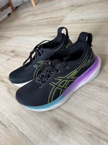 Used Asics Gel-Nimbus 25 2025 bike — image 4 of 8