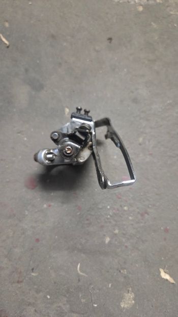Used Shimano Alivio FD-MC14 28.6 mm Top Swing bike — image 2 of 4