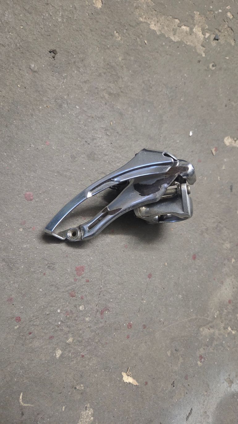 Used Shimano Alivio FD-MC14 28.6 mm Top Swing bike — image 1 of 4