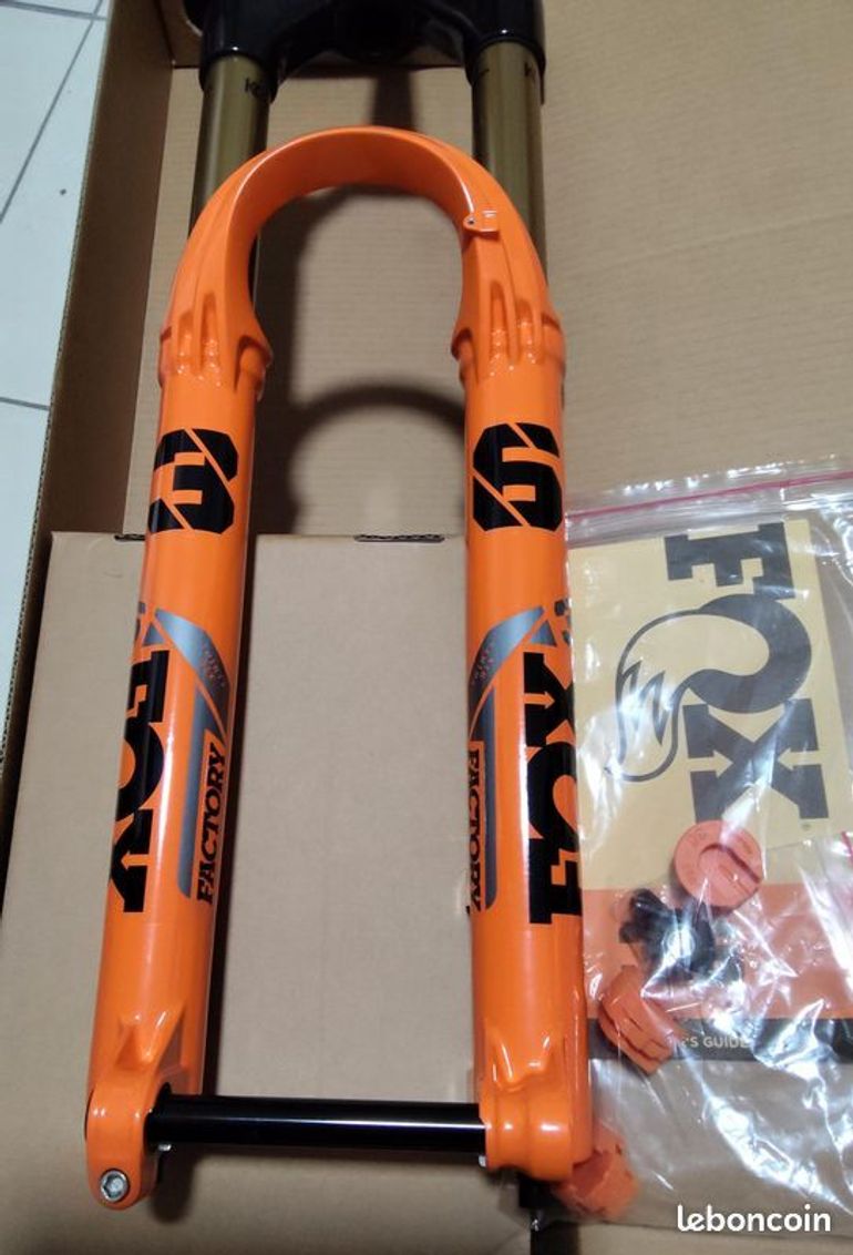Used Fox Factory Grip X 36 Float 29 160mm 2025 bike — image 7 of 7