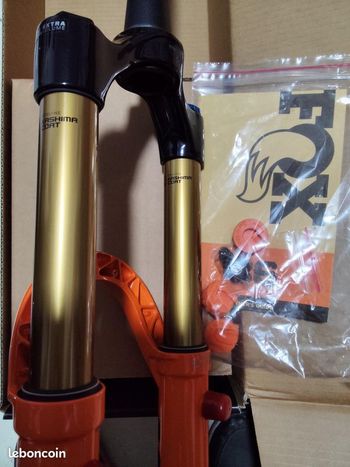 Used Fox Factory Grip X 36 Float 29 160mm 2025 bike — image 6 of 7