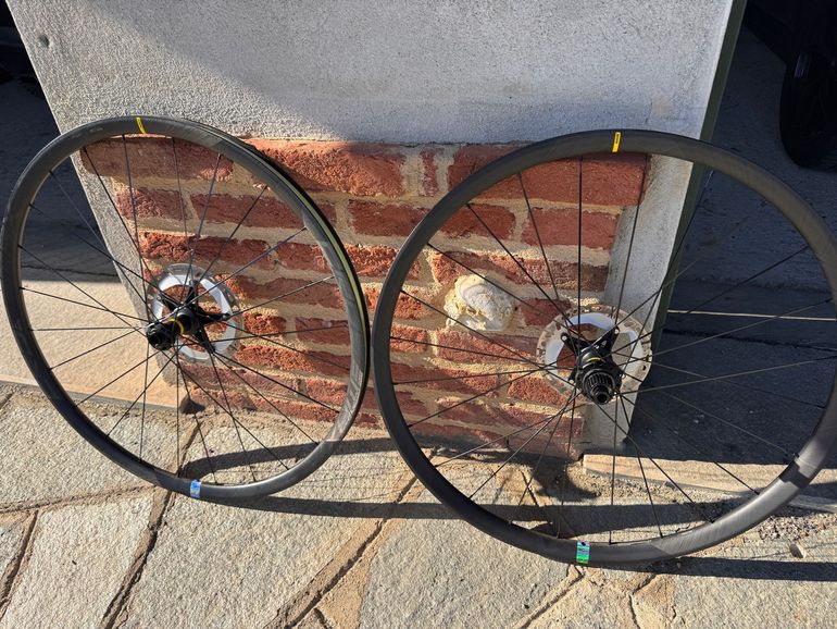 Used Mavic Crossmax SL Ultimate 25 2026 bike — image 9 of 13