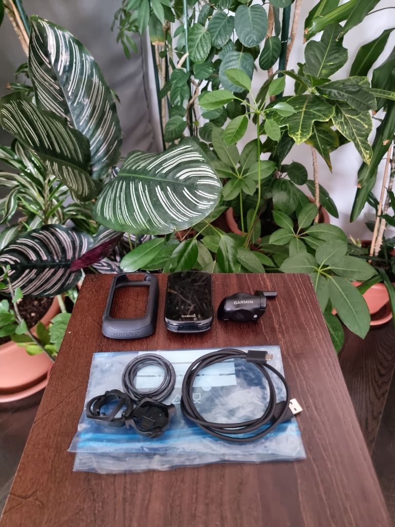 Used Garmin Edge 830 bike — image 1 of 5
