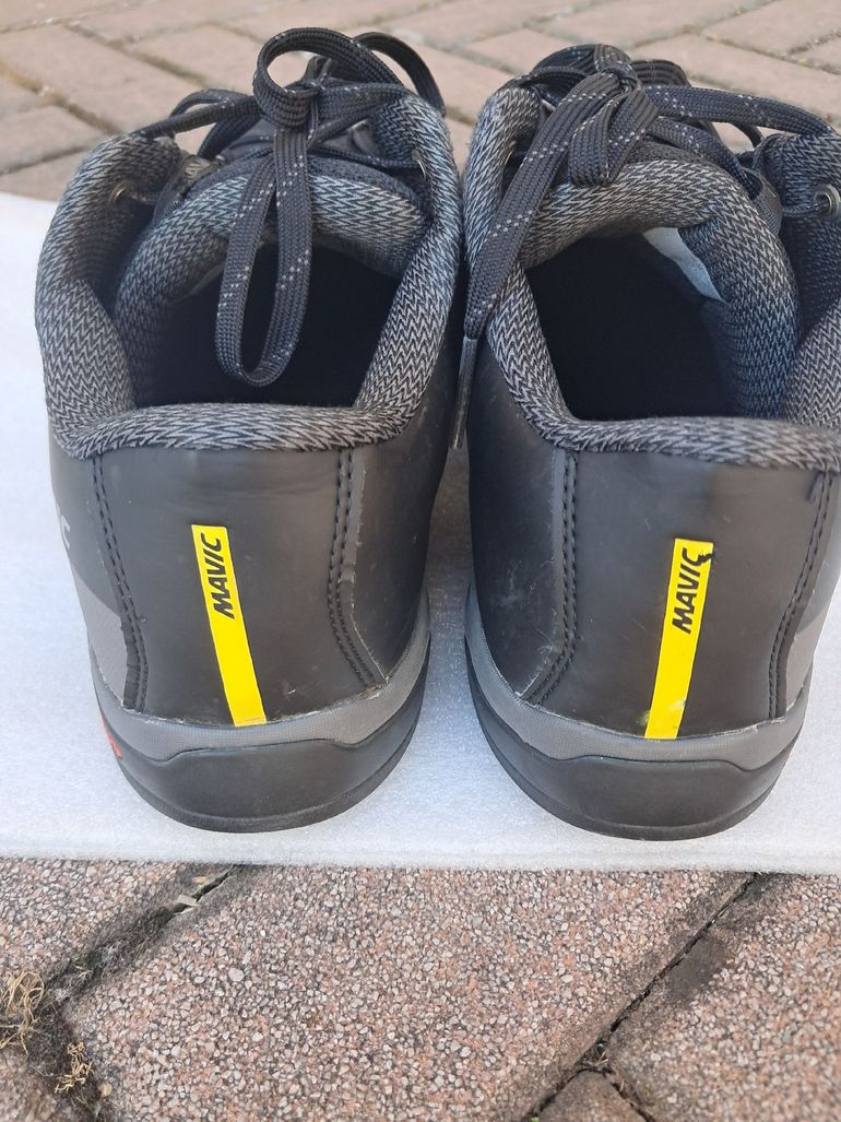 Used Mavic Deemax Elite bike — image 4 of 10