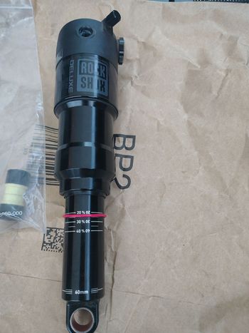 Used RockShox Deluxe Select 205x60mm 2023 bike — image 4 of 4