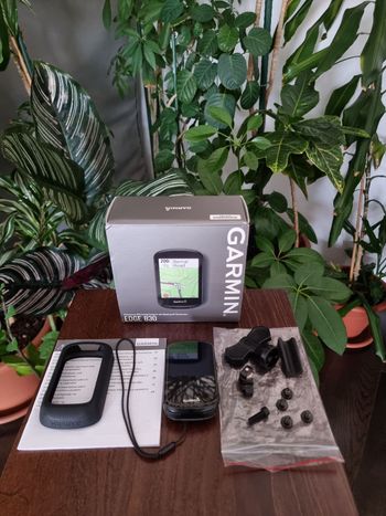 Used Garmin Edge 830 bike