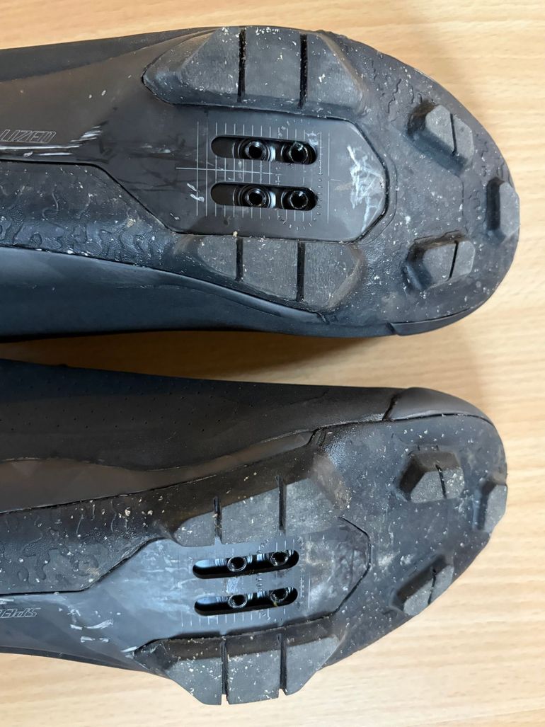 Used Specialized RECON ADV Gravel Shoes bike — image 6 of 7