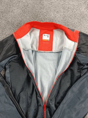 Used Sportful Veste velo mi-saison femme taille M - 27 4654 bike — image 3 of 6