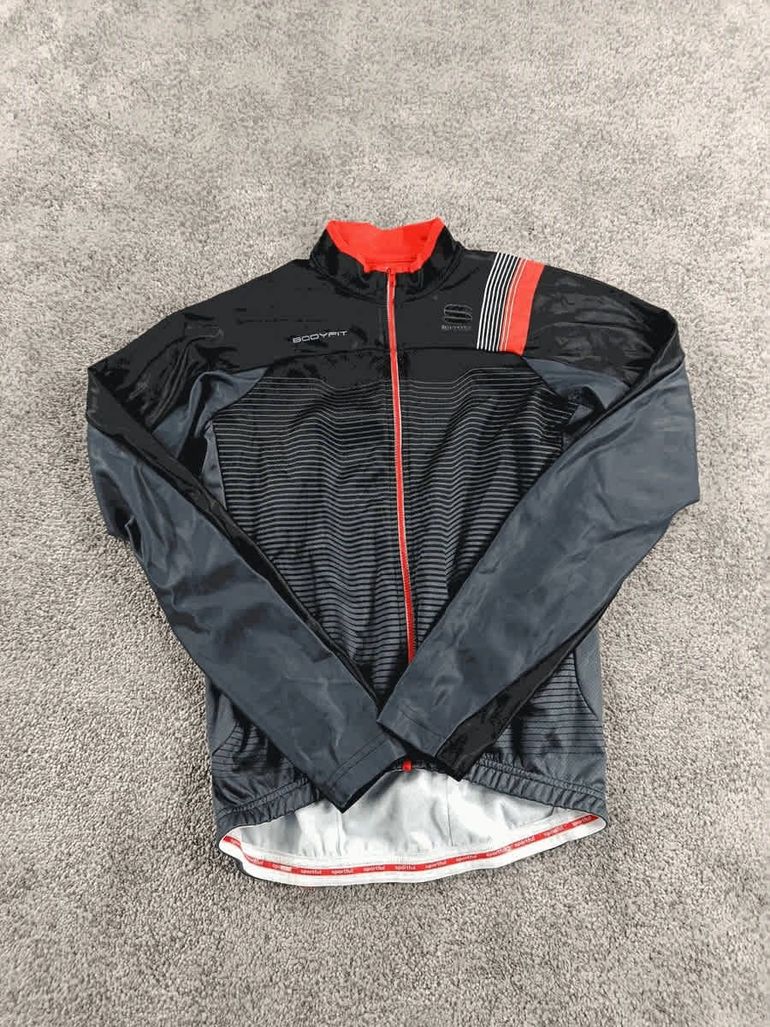 Used Sportful Veste velo mi-saison femme taille M - 27 4654 bike — image 1 of 6