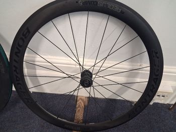 Used Bontrager Aelous 35 2024 bike — image 4 of 7
