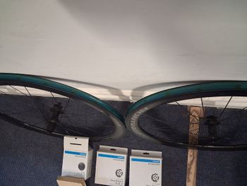 Used Bontrager Aelous 35 2024 bike — image 6 of 7