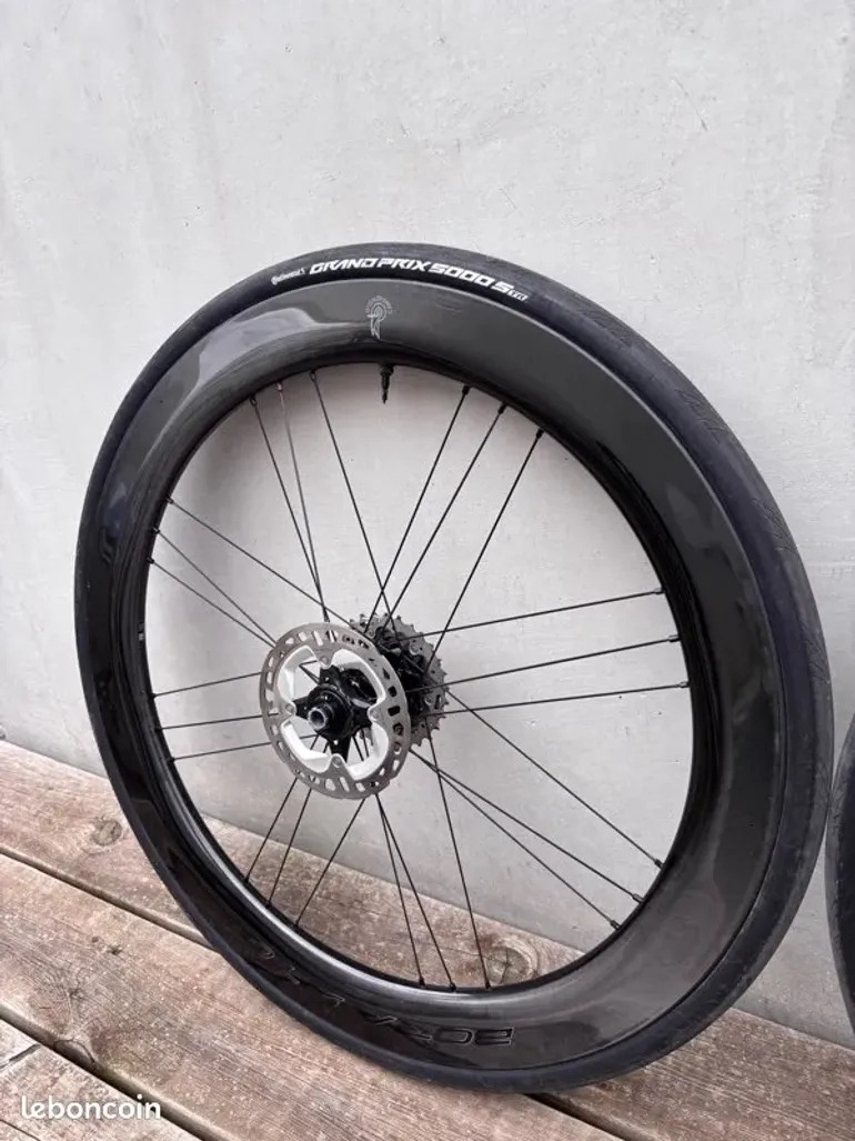 Used Campagnolo Bora WTO 60 C23 2025 bike — image 7 of 10