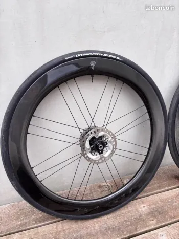 Used Campagnolo Bora WTO 60 C23 2025 bike — image 6 of 10