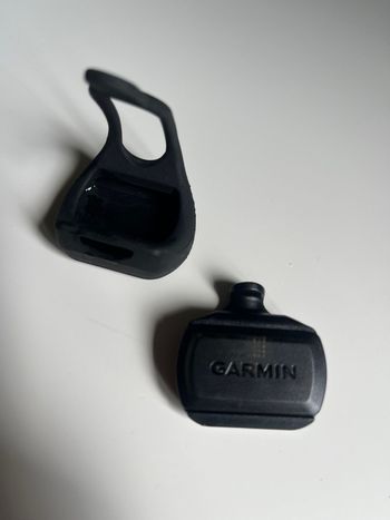 Used Garmin Speed and Cadence Sensor bike — image 3 of 4