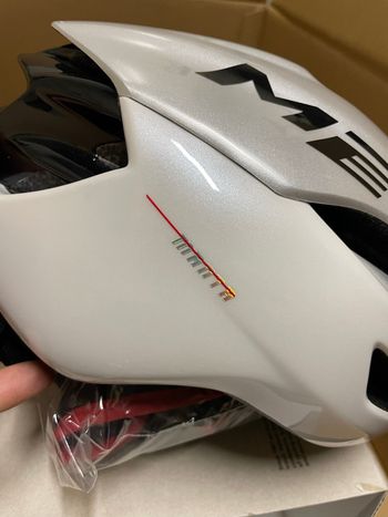 Used MET Manta MIPS Helmet bike — image 6 of 9