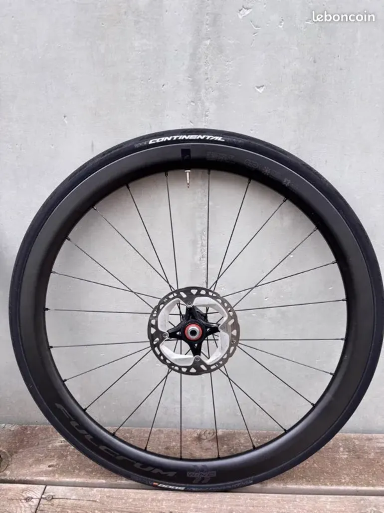 Used Fulcrum Wind 42 DB 2023 bike — image 4 of 7