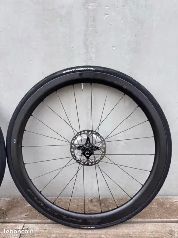 Używany Fulcrum Wind 42 DB 2023 bike — zdjęcie 2 z 7