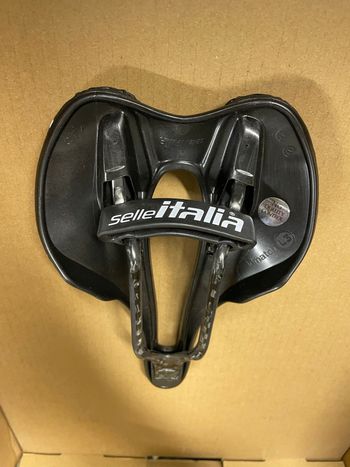 Used Selle Italia SLR Carbon 3D bike — image 2 of 5