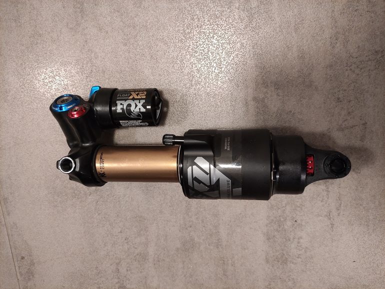 Used Fox FLOAT X2 Factory 2025 bike — image 1 of 4