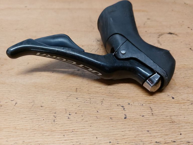 Used Shimano Ultegra ST-R8000 bike — image 5 of 6