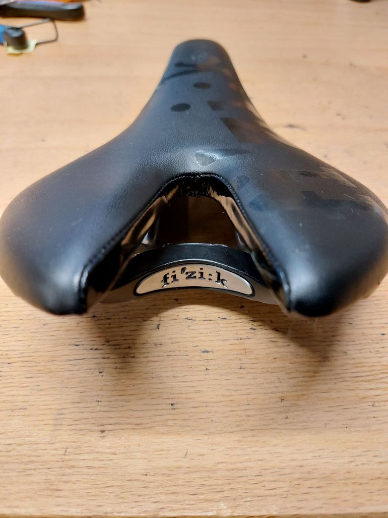 Used Fizik Ardea Saddle bike — image 3 of 5