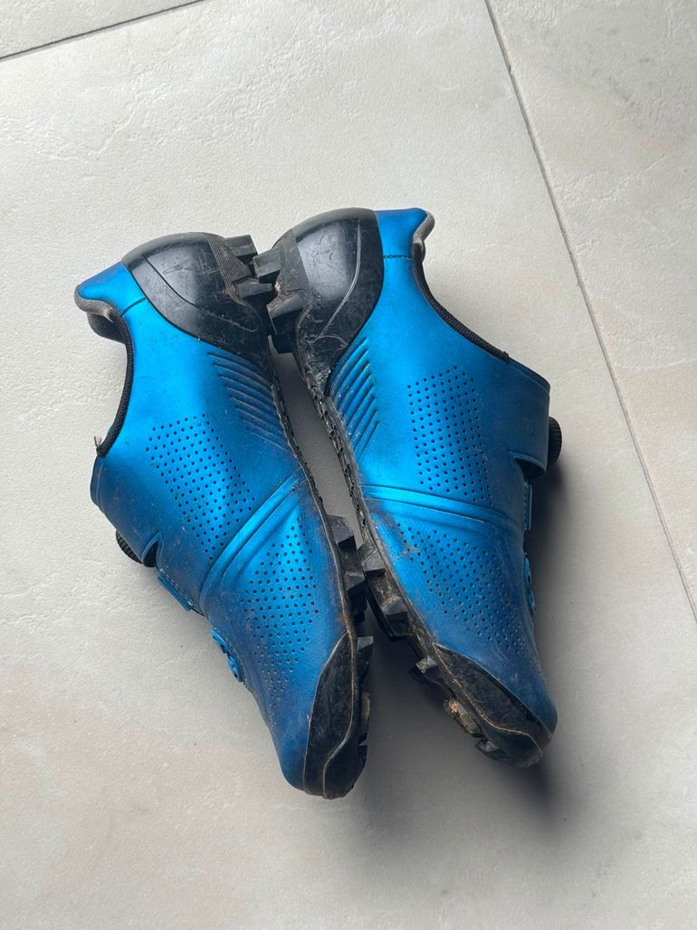 Used Shimano XC9 2022 bike — image 2 of 3