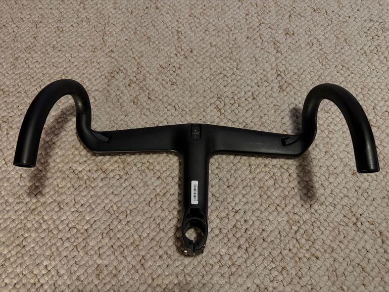 Used Black Inc Aero Barstem AB02 140x380 bike — image 2 of 5