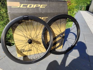 Used Scope S4 Carbon Wheels bike — image 1 of 7