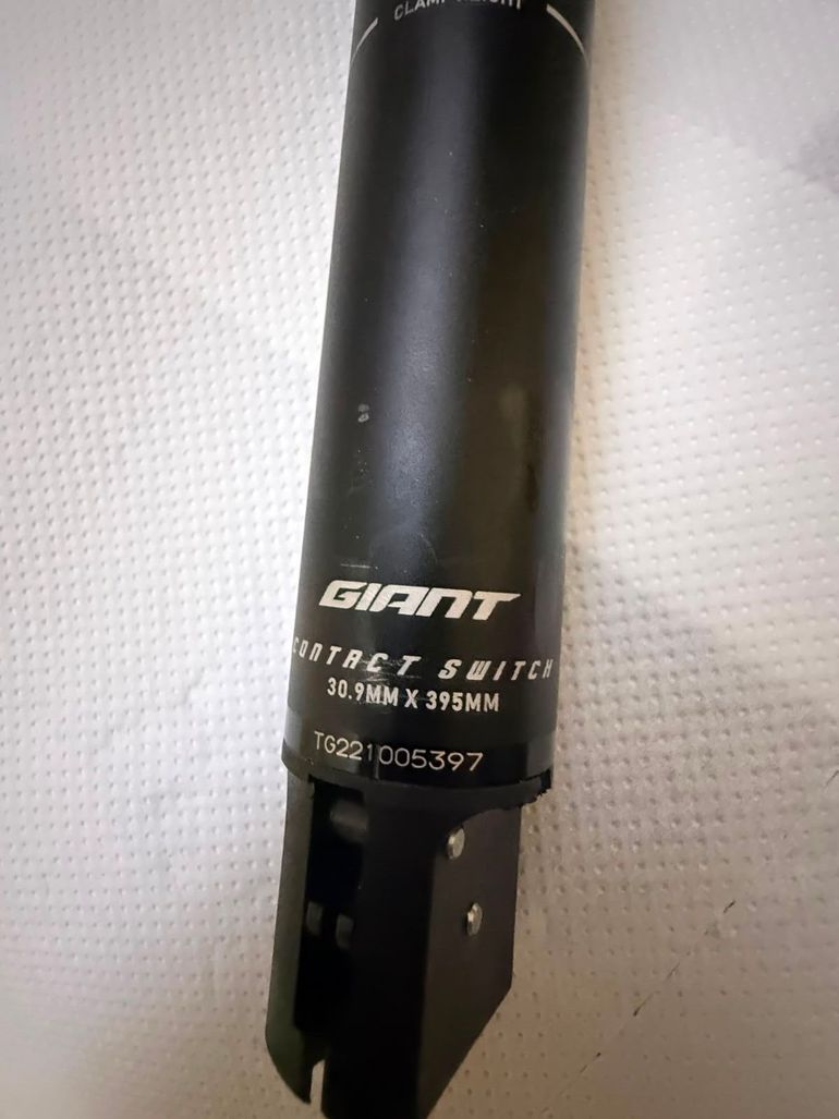Used Giant Contact Switch Droppet 125mm 30.9x395mm bike — image 2 of 5